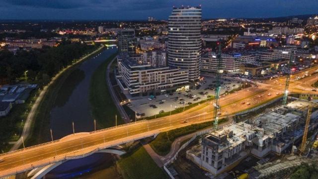 Ferienwohnung Panorama Capital Tito - 16 Pietro Rzeszów Exterior foto